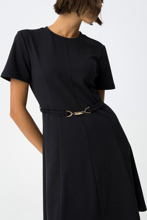 Abito corto Tiffosi con cintura