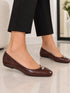 Ballerina in pelle con dettaglio
