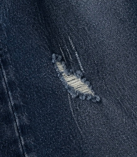 Jeans Ballon con cintura e rotture