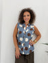 Blusa Smanicata a Pois con Dettaglio Volant