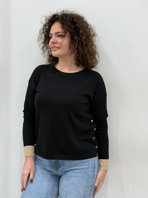 Maglioncino con bottoni laterali