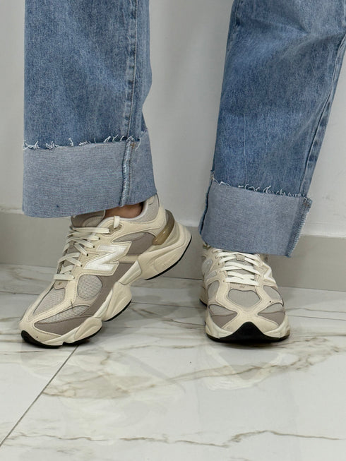 Jeans con piegone- lavaggio chiaro