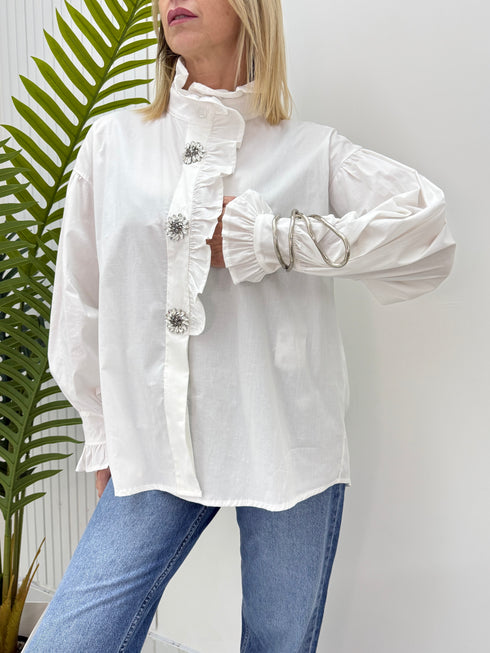 Camicia con volant e bottoni gioiello