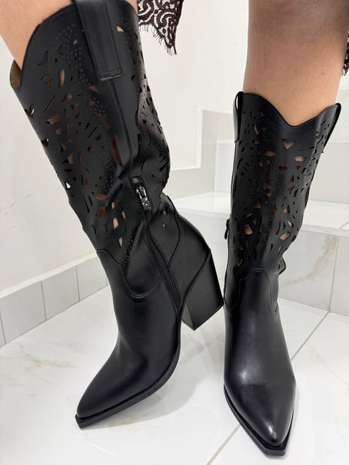 Camperos in Pelle Traforata