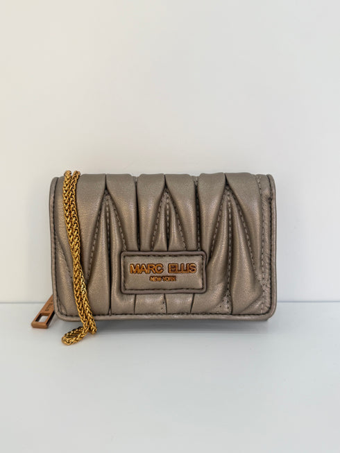 Portafoglio con catenina Marc Ellis