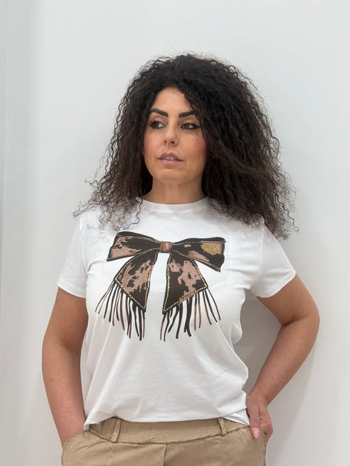 T-shirt con stampa fiocco animalier