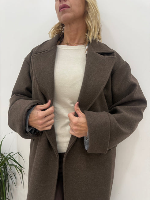 Cappotto lungo con revers classico