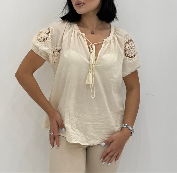 Blusa cotone con nappina