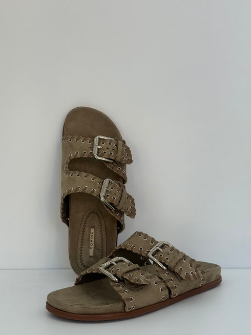 Sandalo scamosciato con anelli Corina