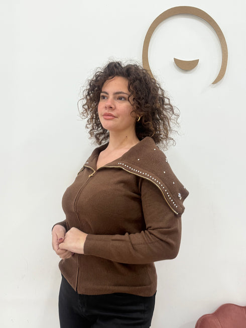Cardigan con zip e collo gioiello