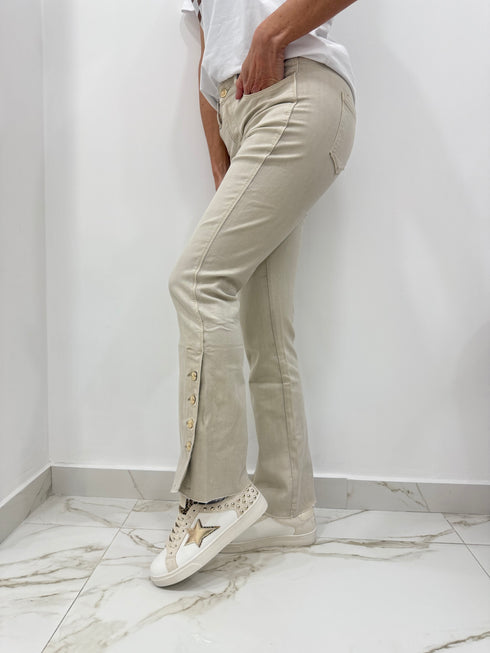Jeans zampetta con bottoni Ad'Oro
