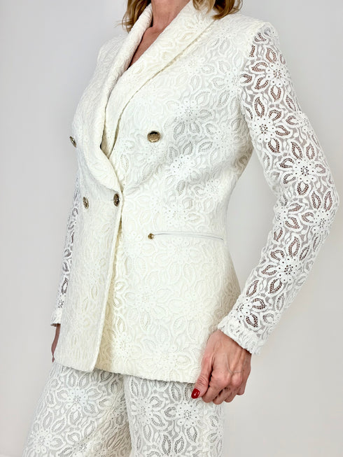 Tailleur bianco in pizzo