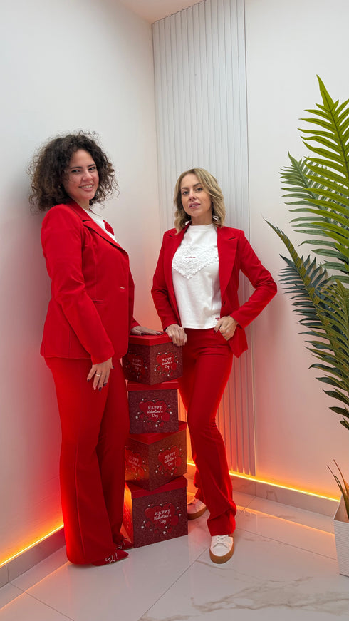Tailleur Rosso "Valentine’s Glam"