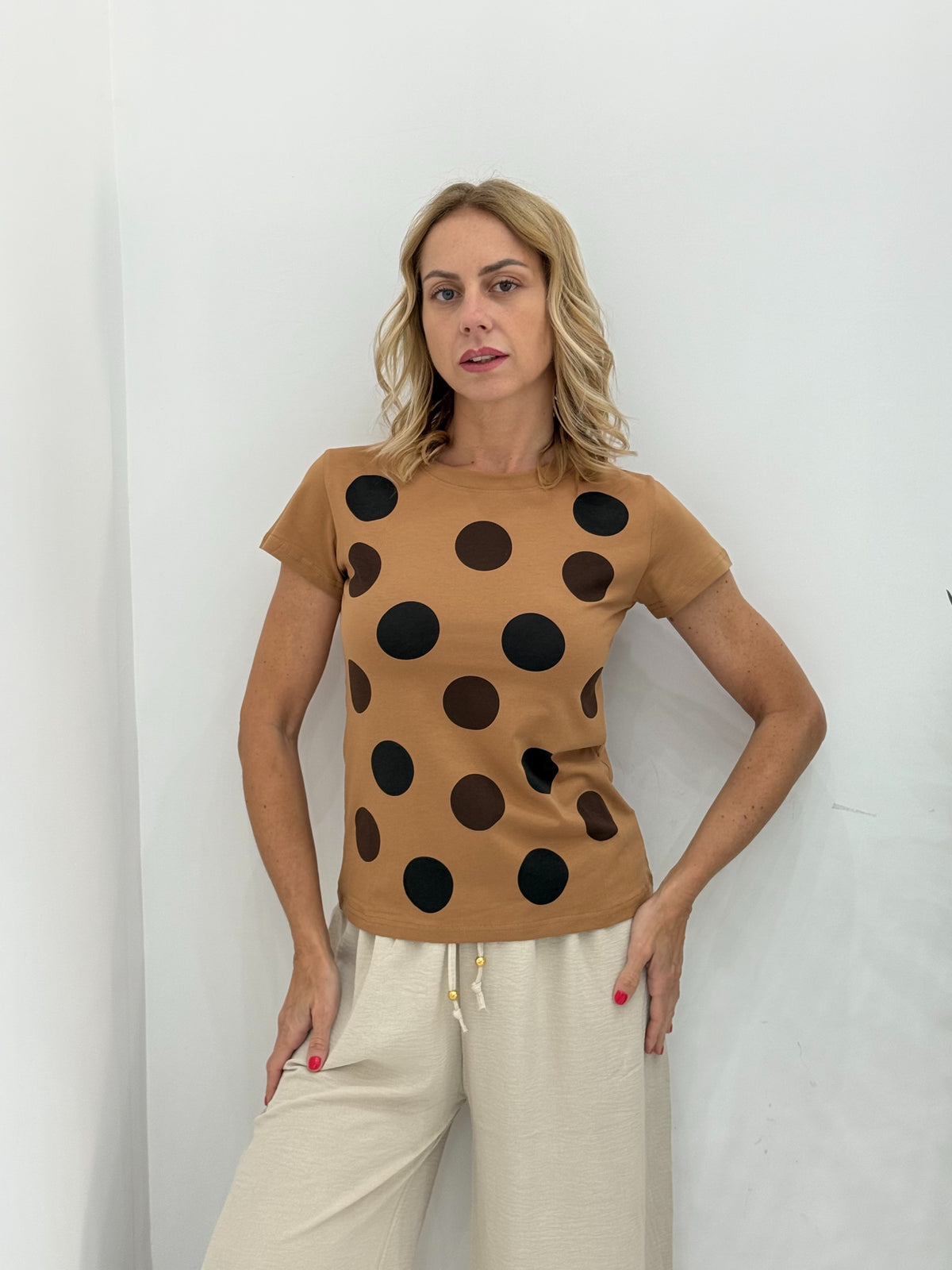 T-Shirt in Cotone a Grandi Pois